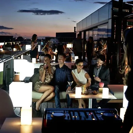 Grand Canal Dock Corporate Apartment *